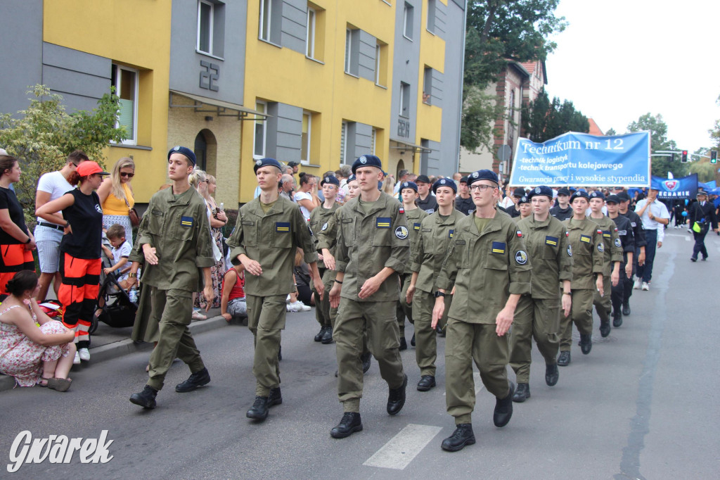 Gwarki i pochód. Było wystrzałowo [GALERIA]