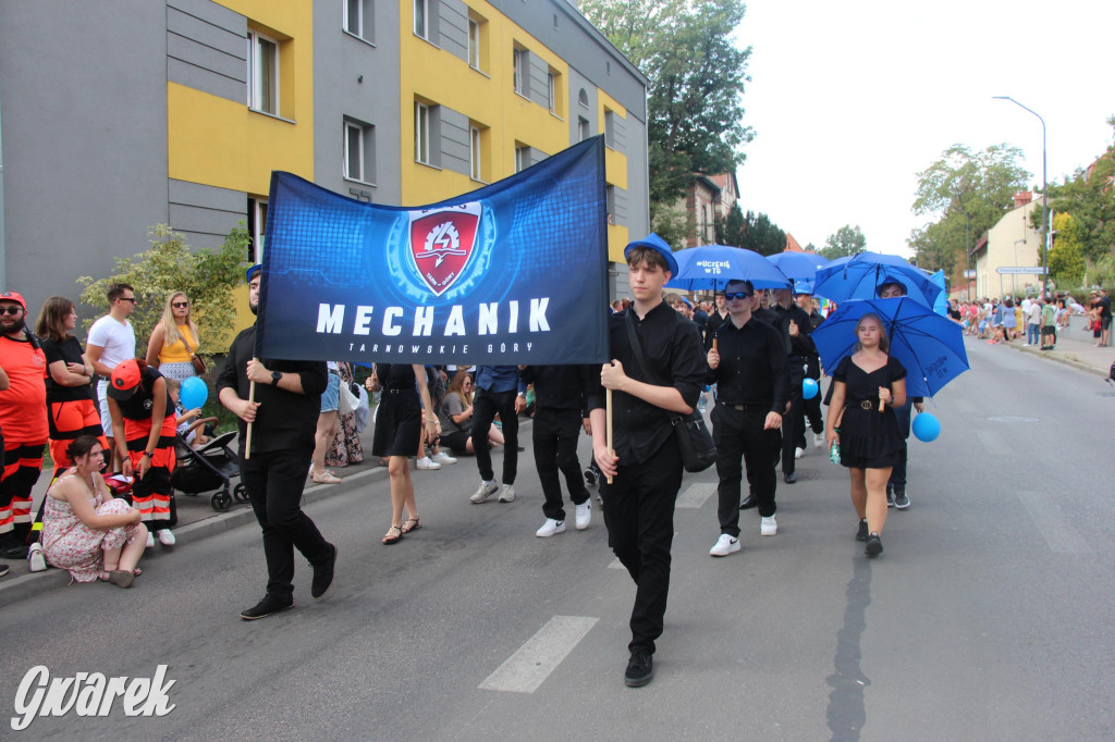 Gwarki i pochód. Było wystrzałowo [GALERIA]