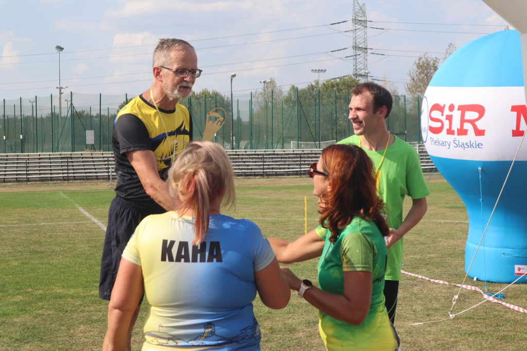 Biegli i zebrali dla ośrodka 12 tys. zł [FOTO]