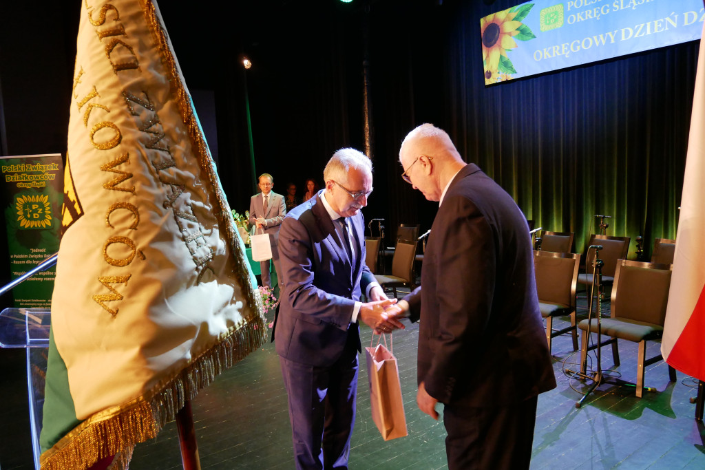 Radzionków. Nagrody dla naszych działkowców [FOTO]