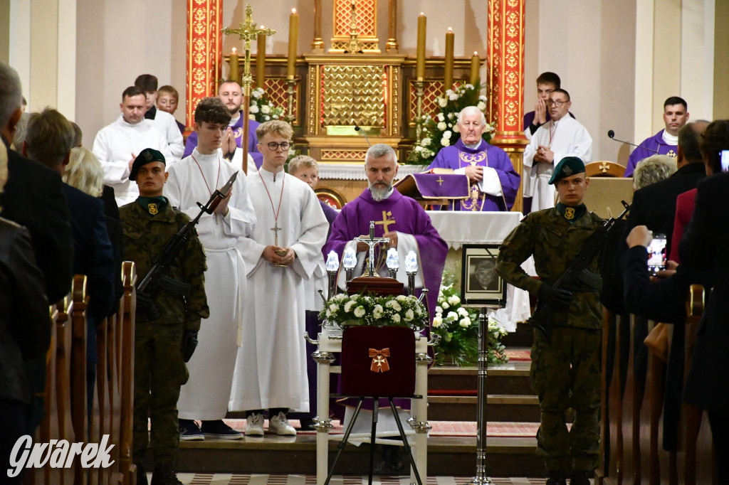 Nakło Śląskie. Ostatnie pożegnanie Kai Mireckiej-Ploss [FOTO]