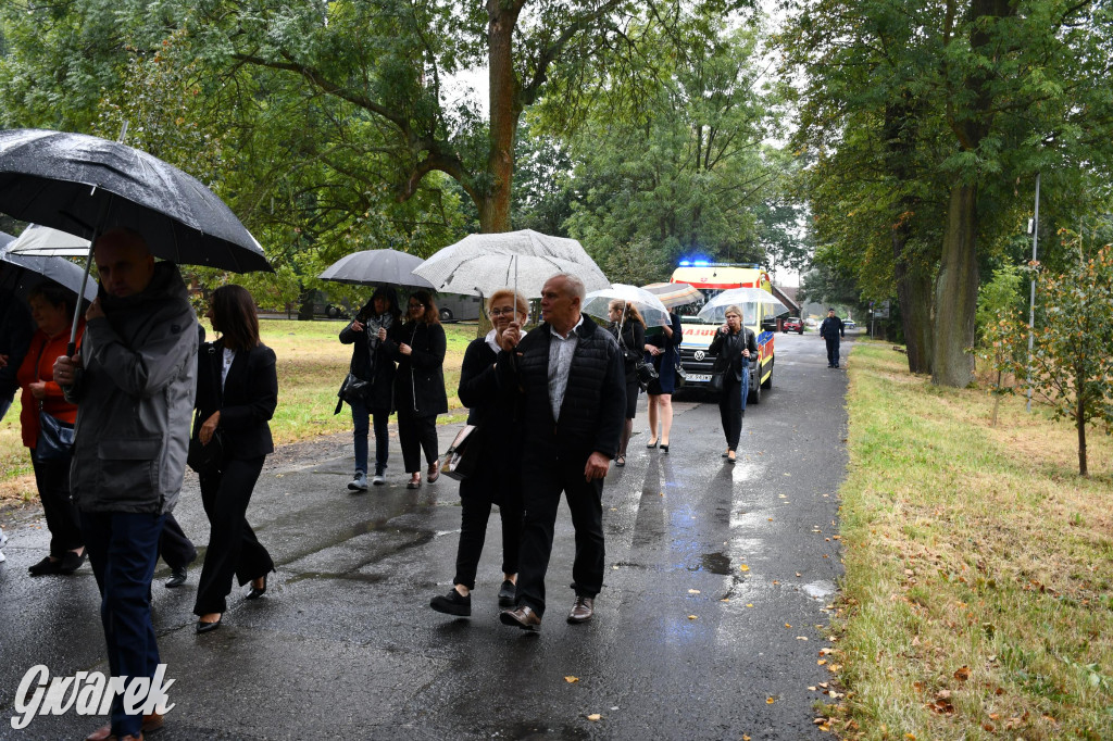 Nakło Śląskie. Ostatnie pożegnanie Kai Mireckiej-Ploss [FOTO]