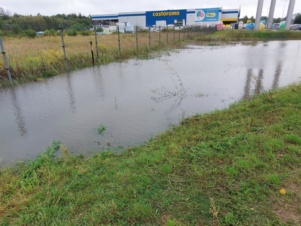 Tarnowskie Góry. Walka z żywiołem trwa [ZDJĘCIA]