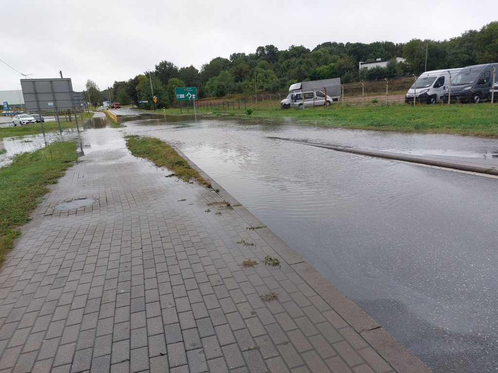 Tarnowskie Góry. Walka z żywiołem trwa [ZDJĘCIA]