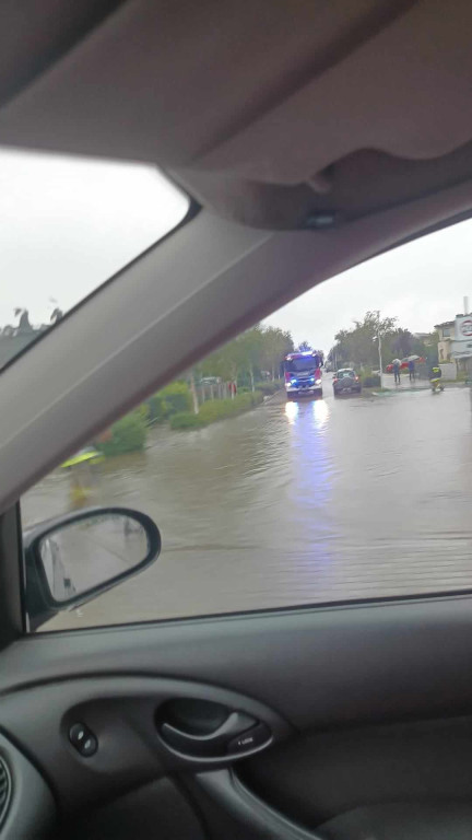 Tarnowskie Góry. Walka z żywiołem trwa [ZDJĘCIA]