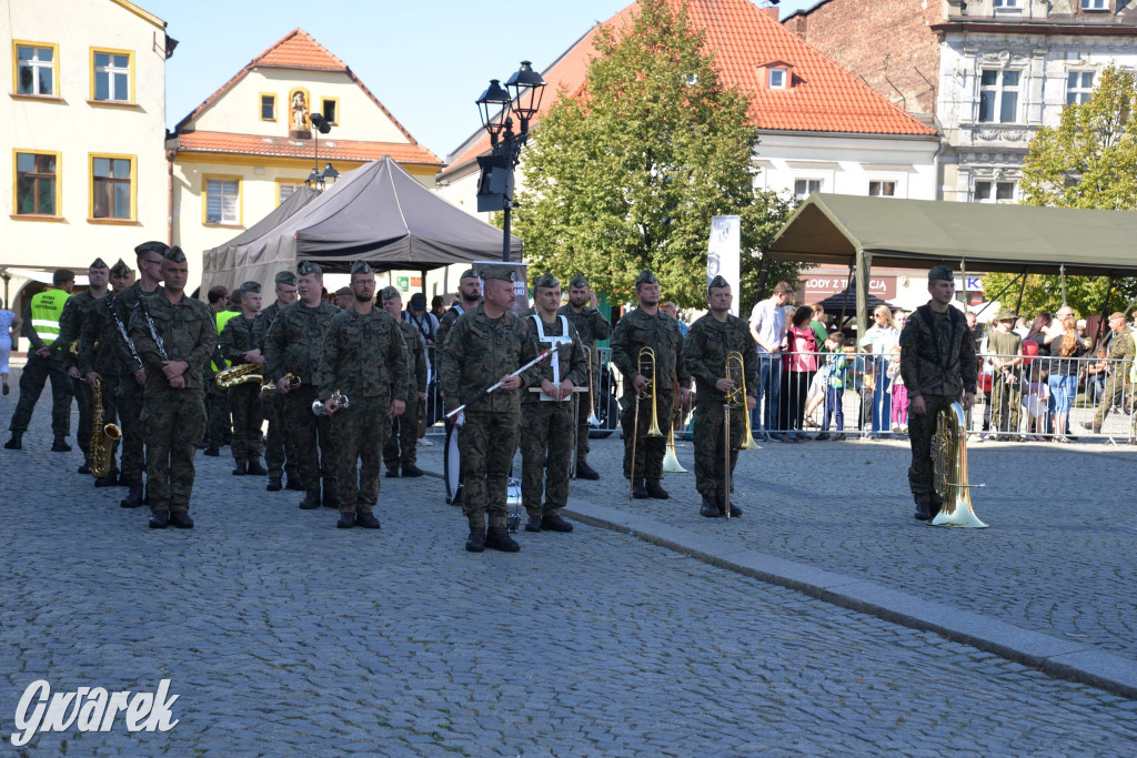 Tarnowskie Góry. Przysięga wojskowa na rynku [FOTO]