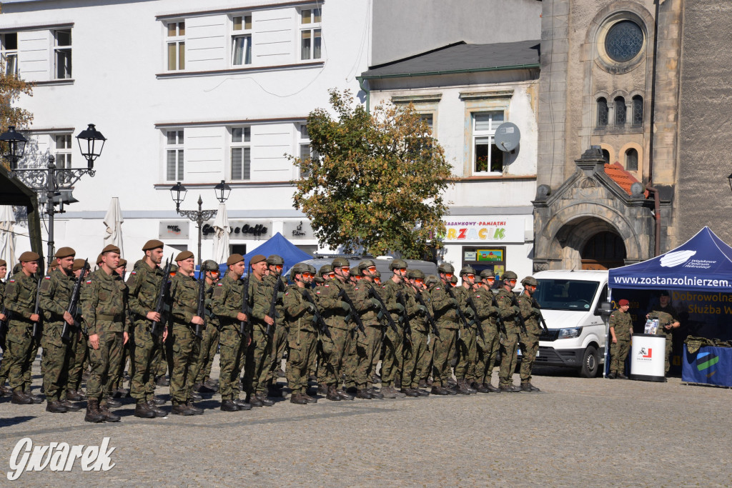 Tarnowskie Góry. Przysięga wojskowa na rynku [FOTO]