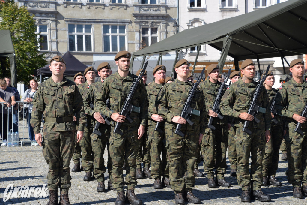 Tarnowskie Góry. Przysięga wojskowa na rynku [FOTO]