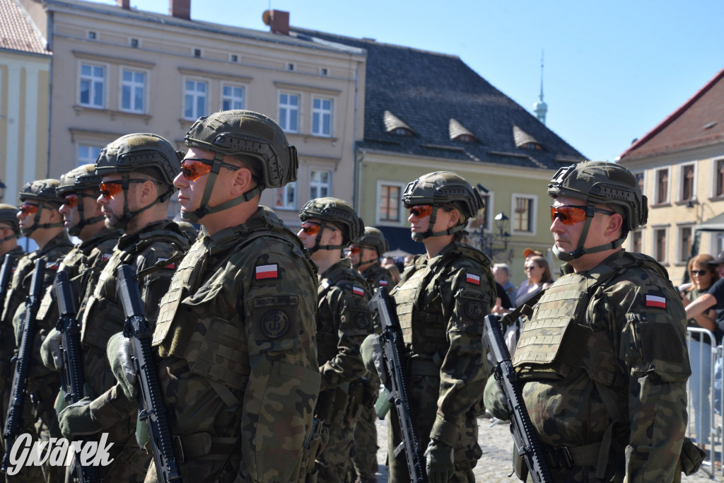 Tarnowskie Góry. Przysięga wojskowa na rynku [FOTO]