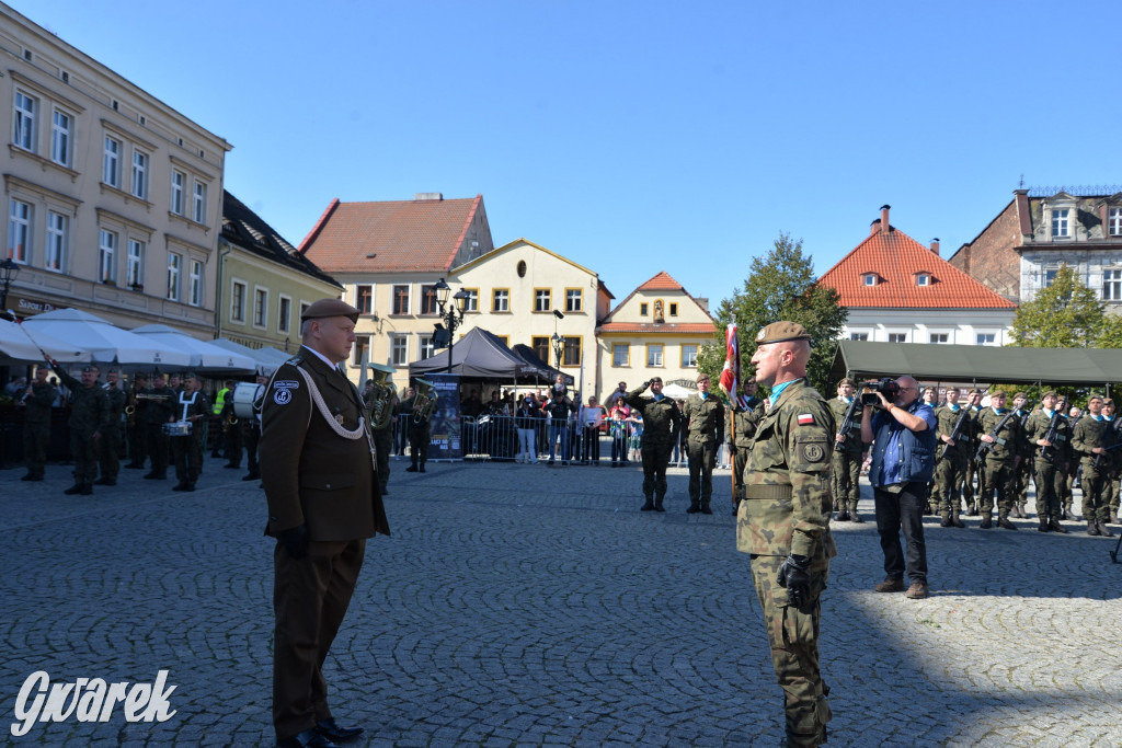 Tarnowskie Góry. Przysięga wojskowa na rynku [FOTO]