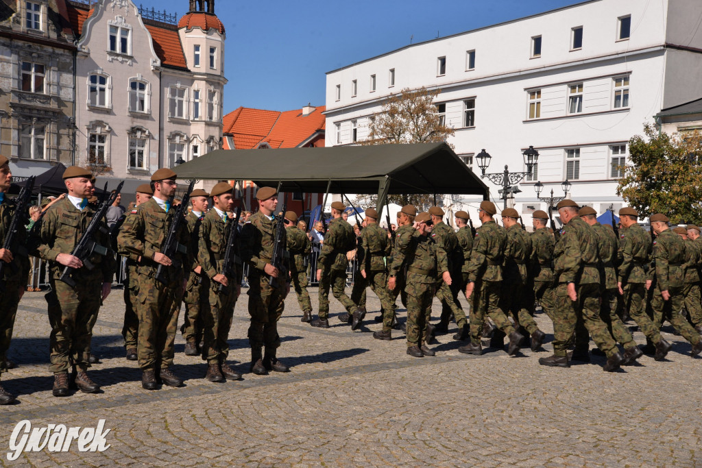 Tarnowskie Góry. Przysięga wojskowa na rynku [FOTO]