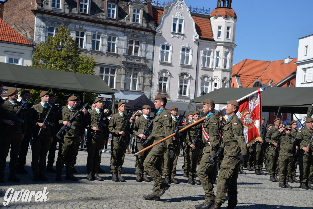 Tarnowskie Góry. Przysięga wojskowa na rynku [FOTO]