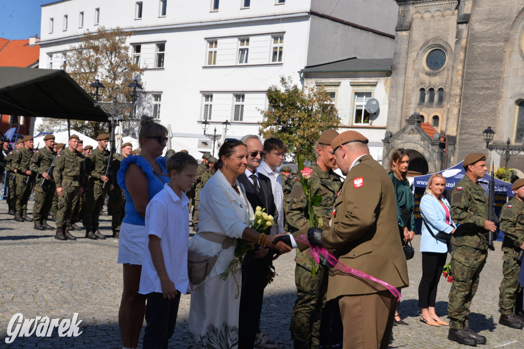 Tarnowskie Góry. Przysięga wojskowa na rynku [FOTO]