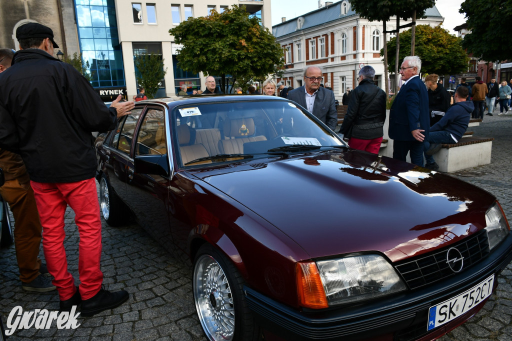 Tarnowskie Góry. Zlot zabytkowych pojazdów [FOTO]