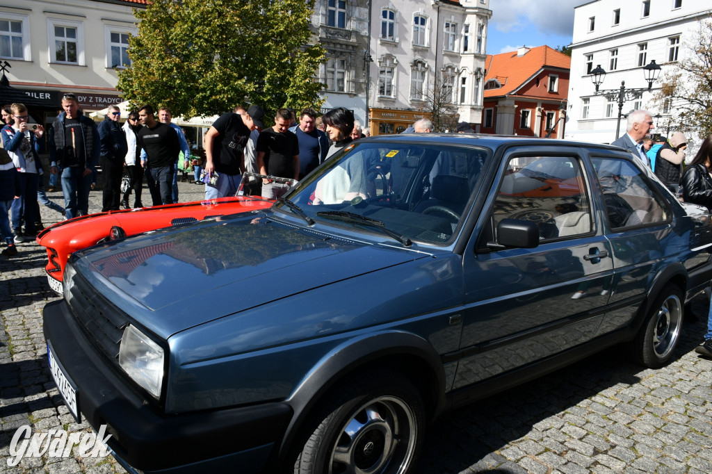 Tarnowskie Góry. Zlot zabytkowych pojazdów [FOTO]