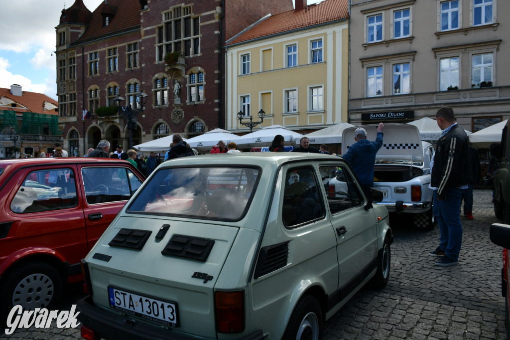 Tarnowskie Góry. Zlot zabytkowych pojazdów [FOTO]