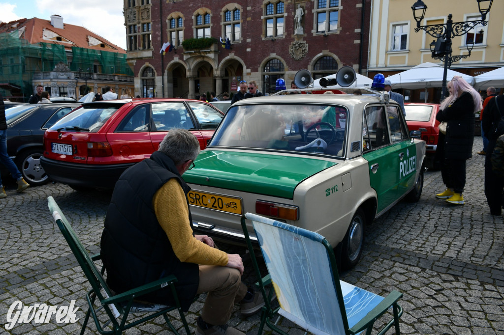 Tarnowskie Góry. Zlot zabytkowych pojazdów [FOTO]