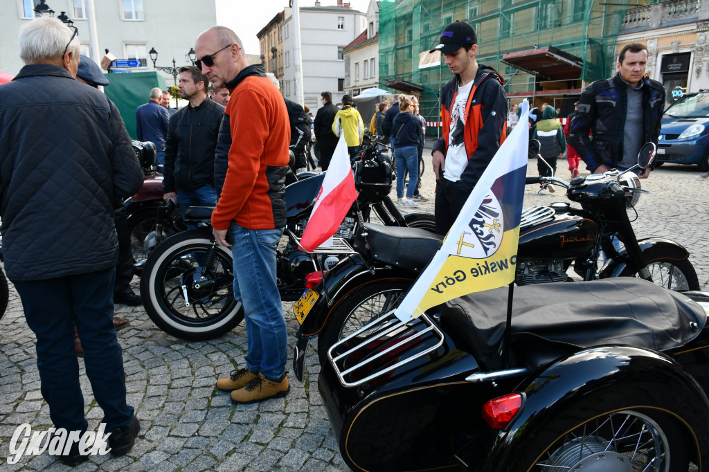 Tarnowskie Góry. Zlot zabytkowych pojazdów [FOTO]