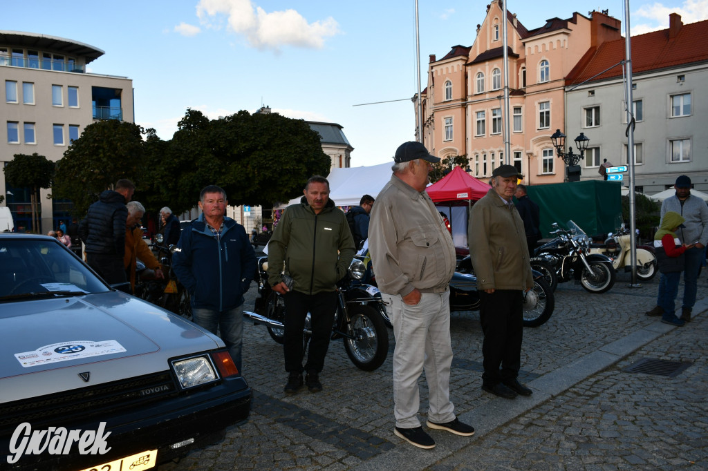 Tarnowskie Góry. Zlot zabytkowych pojazdów [FOTO]