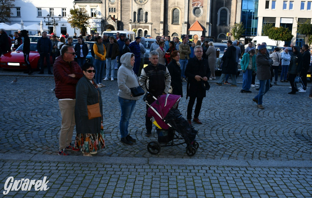 Tarnowskie Góry. Zlot zabytkowych pojazdów [FOTO]