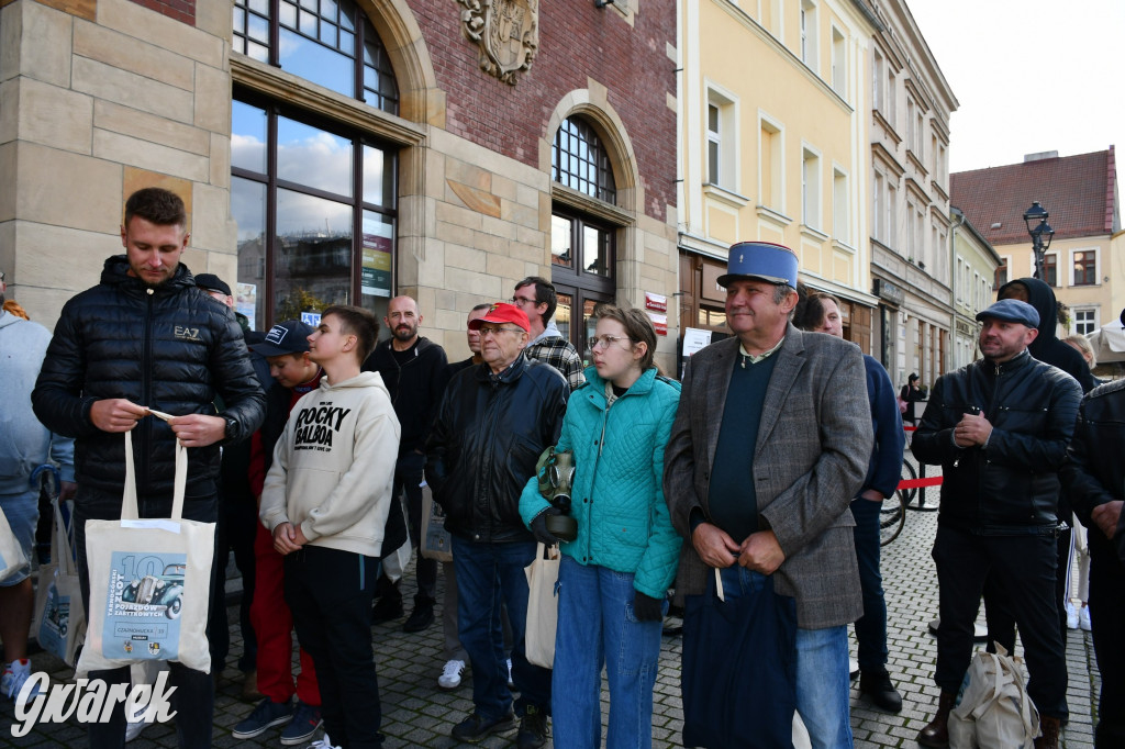 Tarnowskie Góry. Zlot zabytkowych pojazdów [FOTO]