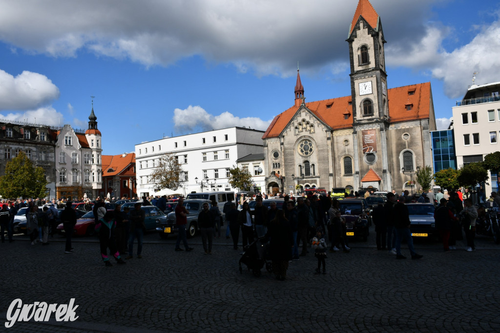 Tarnowskie Góry. Zlot zabytkowych pojazdów [FOTO]