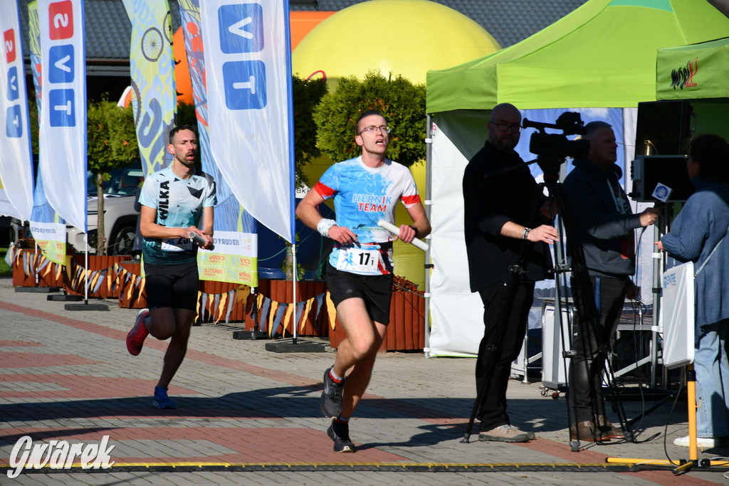 Radzionków. Sztafetowy maraton i zbiórka dla powodzian