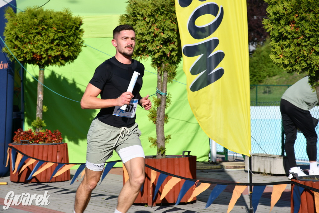 Radzionków. Sztafetowy maraton i zbiórka dla powodzian