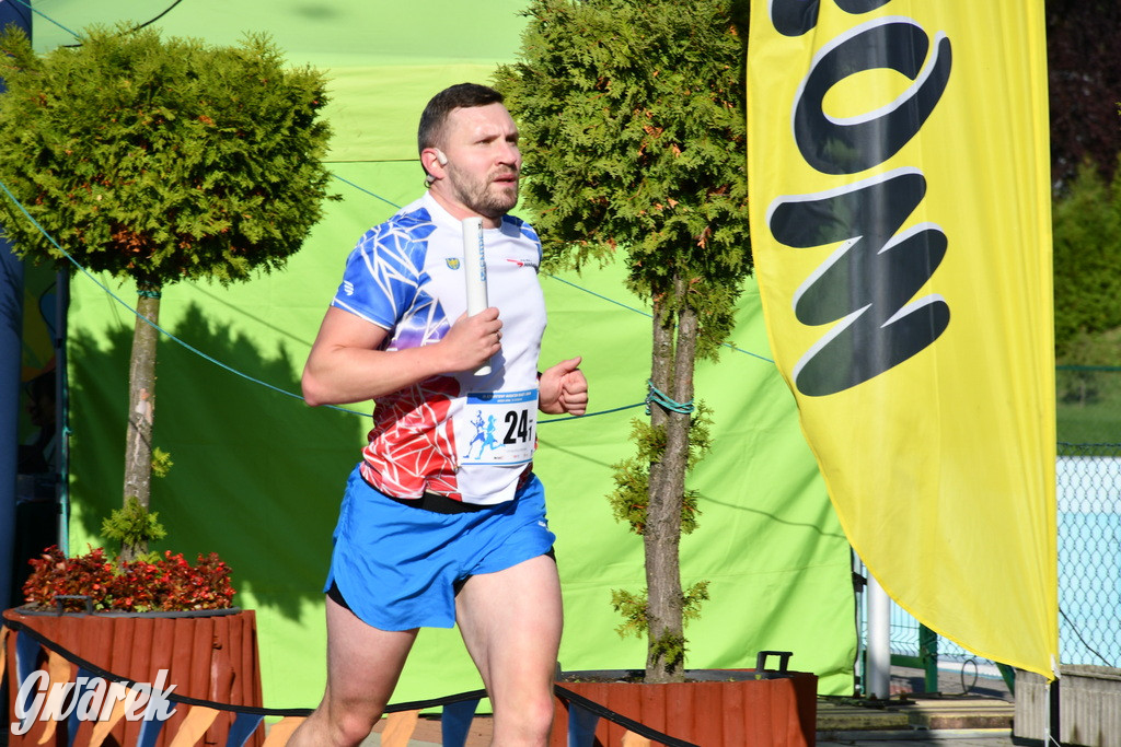 Radzionków. Sztafetowy maraton i zbiórka dla powodzian