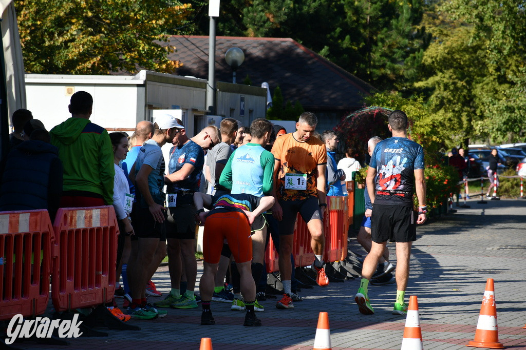 Radzionków. Sztafetowy maraton i zbiórka dla powodzian