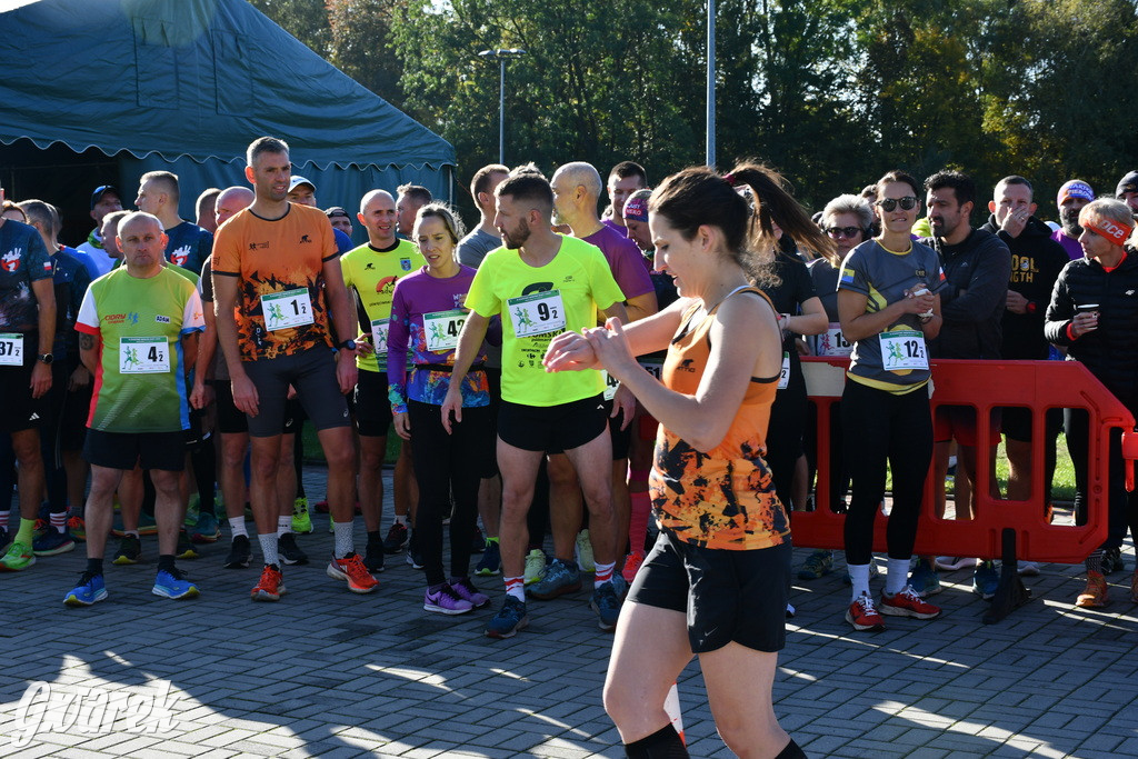 Radzionków. Sztafetowy maraton i zbiórka dla powodzian