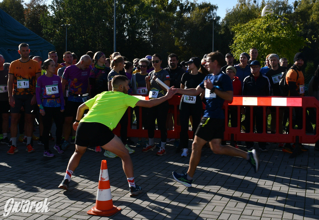 Radzionków. Sztafetowy maraton i zbiórka dla powodzian