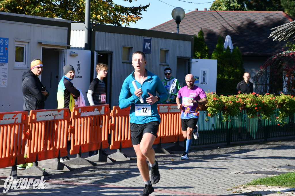 Radzionków. Sztafetowy maraton i zbiórka dla powodzian