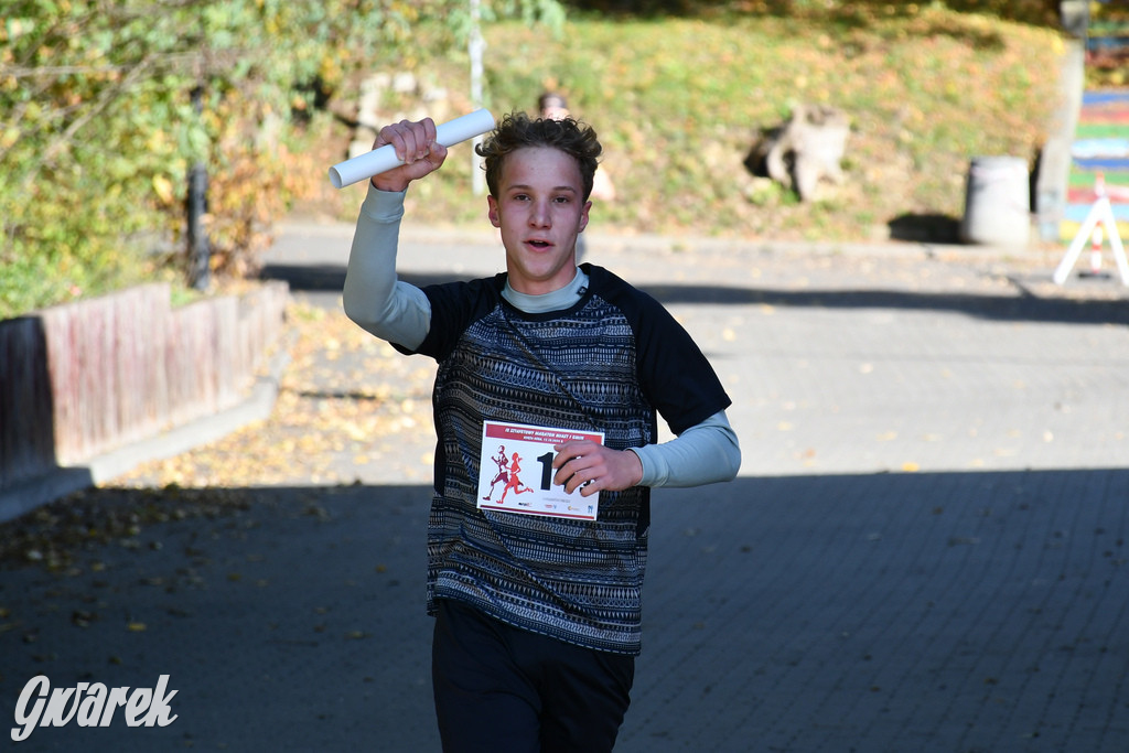 Radzionków. Sztafetowy maraton i zbiórka dla powodzian