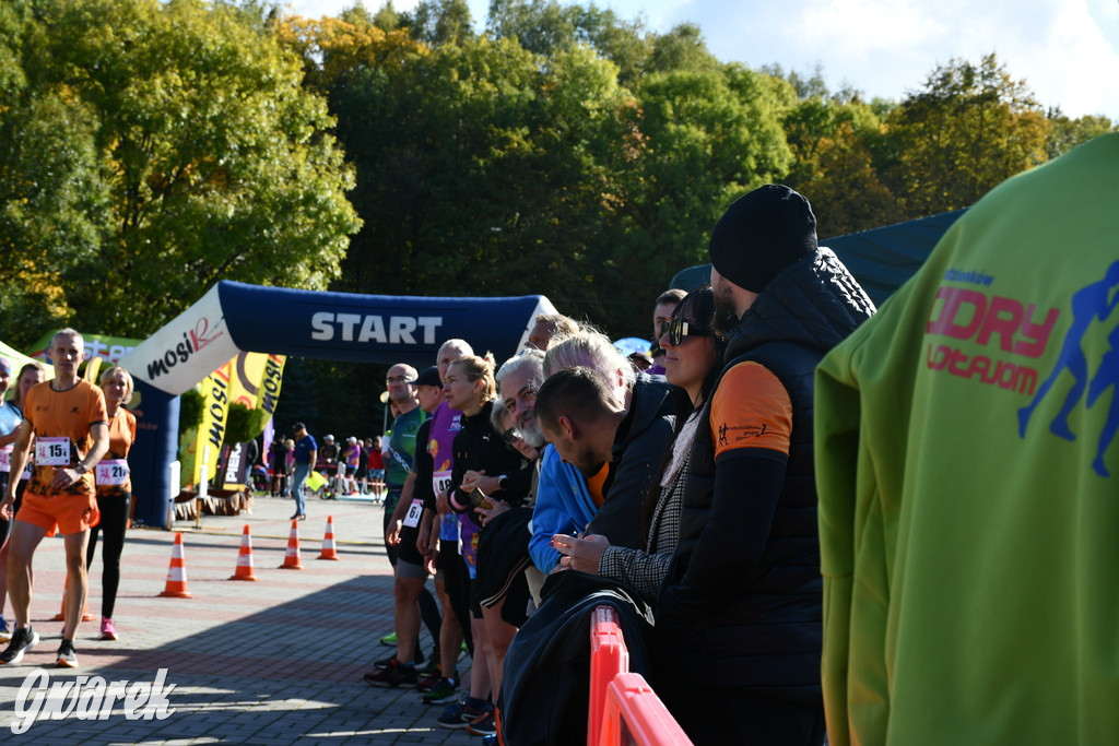 Radzionków. Sztafetowy maraton i zbiórka dla powodzian