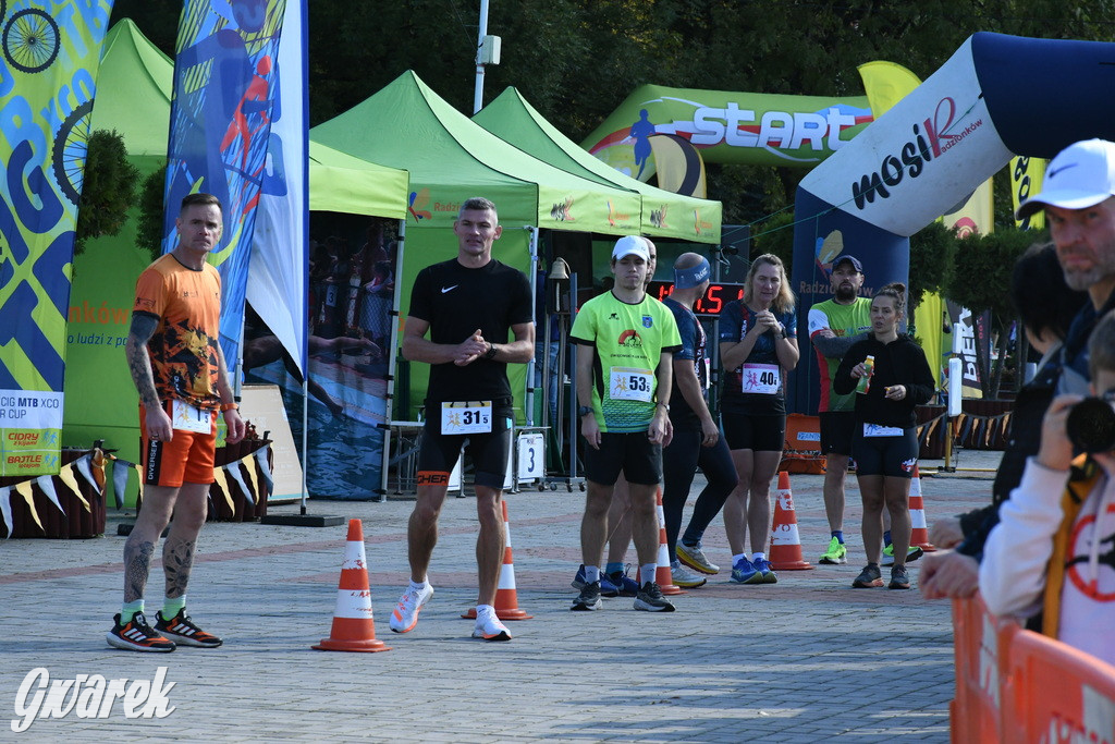 Radzionków. Sztafetowy maraton i zbiórka dla powodzian