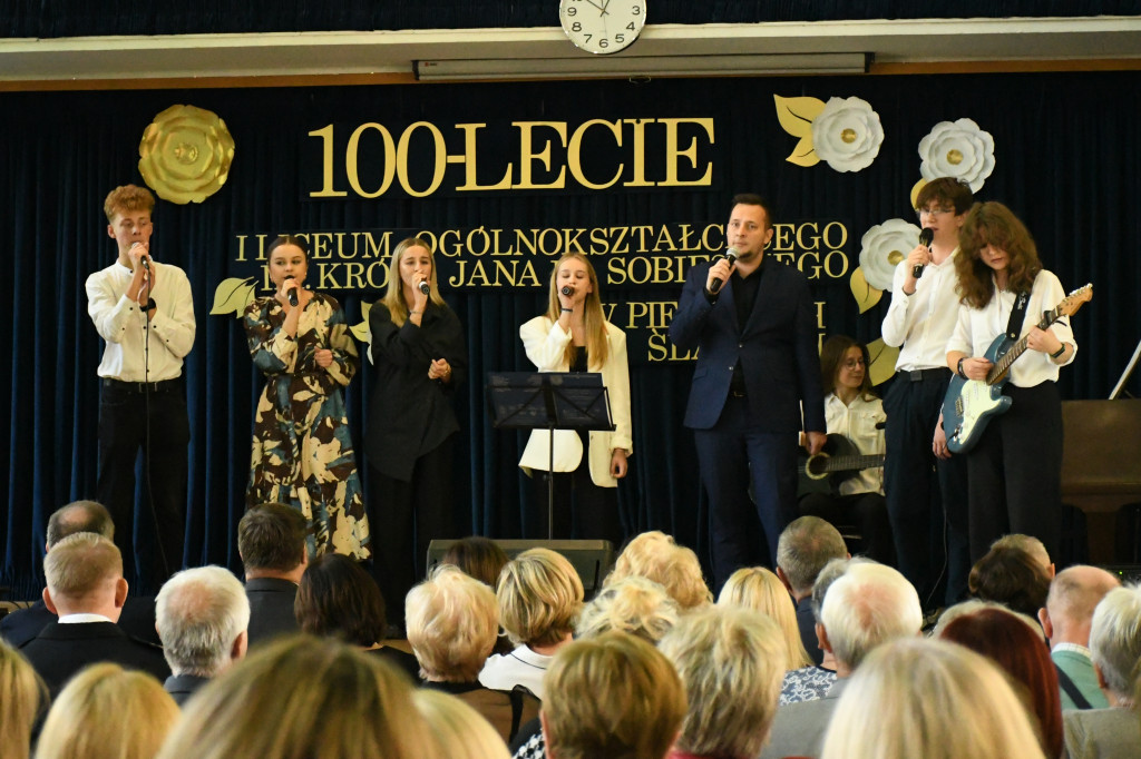 100-lecie I LO w Piekarach Śląskich [GALERIA]