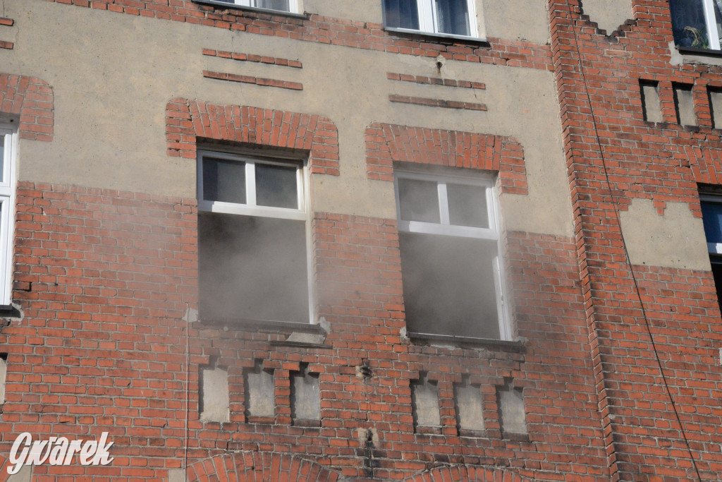 Tarnowskie Góry. Pożar przy ul. Powstańców Śląskich