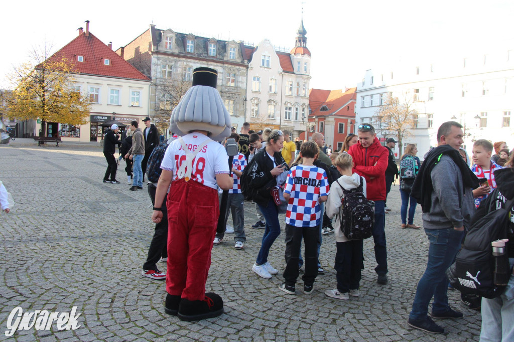 Tarnowskie Góry. Piłkarze Górnika Zabrze na rynku [FOTO]