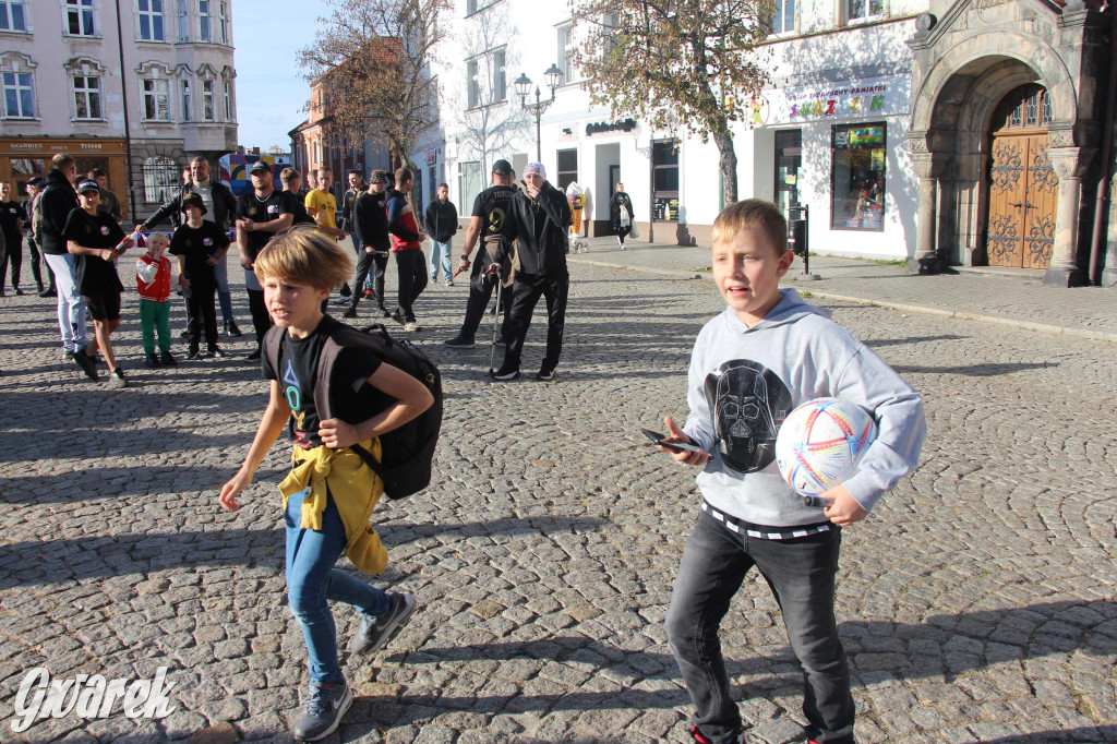 Tarnowskie Góry. Piłkarze Górnika Zabrze na rynku [FOTO]