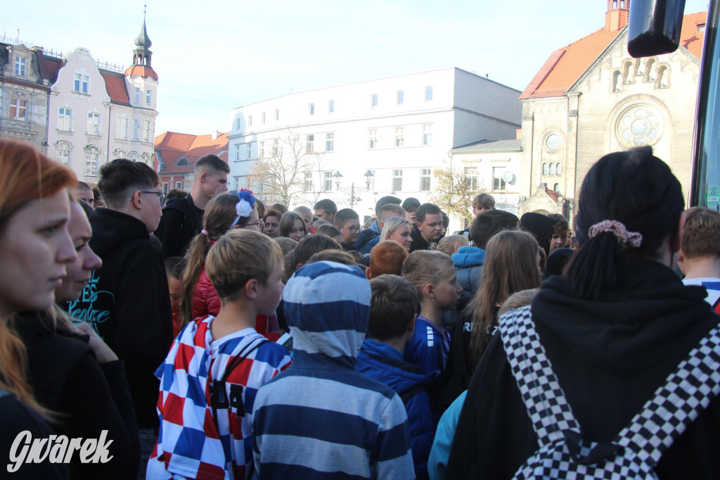 Tarnowskie Góry. Piłkarze Górnika Zabrze na rynku [FOTO]