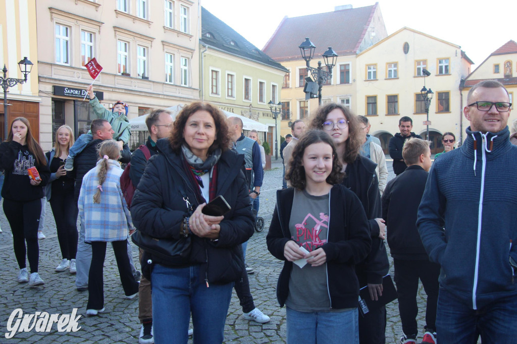 Tarnowskie Góry. Piłkarze Górnika Zabrze na rynku [FOTO]