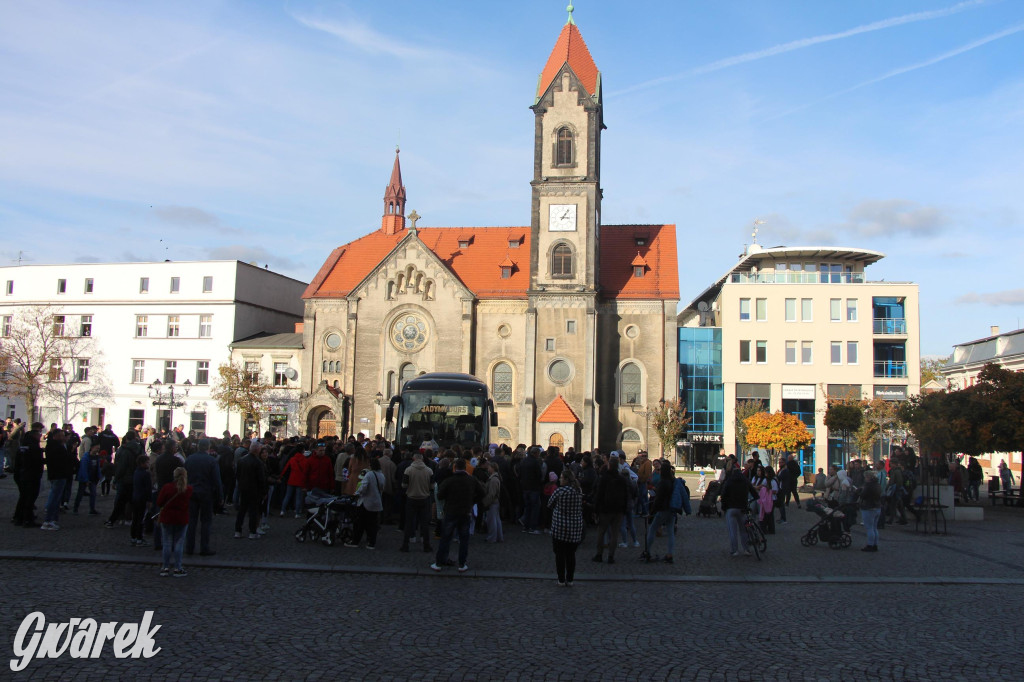 Tarnowskie Góry. Piłkarze Górnika Zabrze na rynku [FOTO]