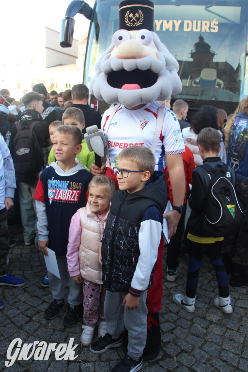 Tarnowskie Góry. Piłkarze Górnika Zabrze na rynku [FOTO]