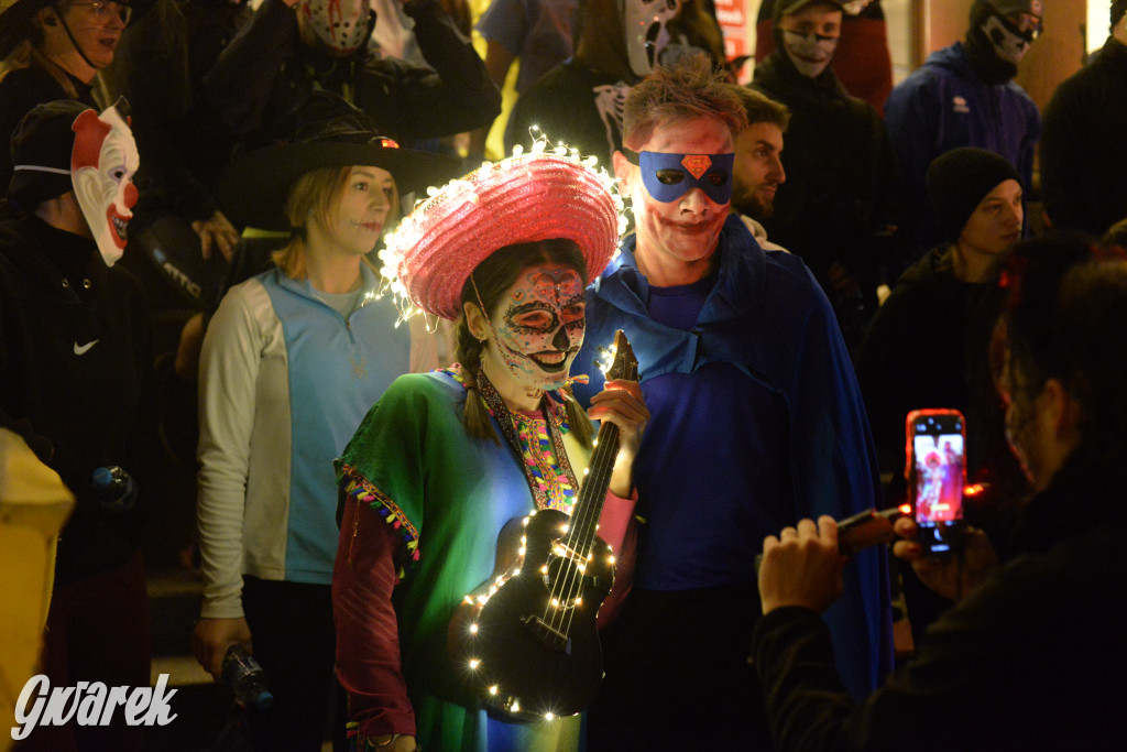 Tarnowskie Góry. Halloweenowa ustawka biegowa