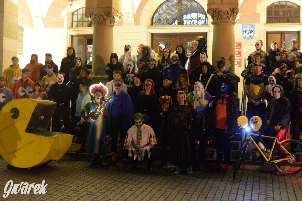 Tarnowskie Góry. Halloweenowa ustawka biegowa