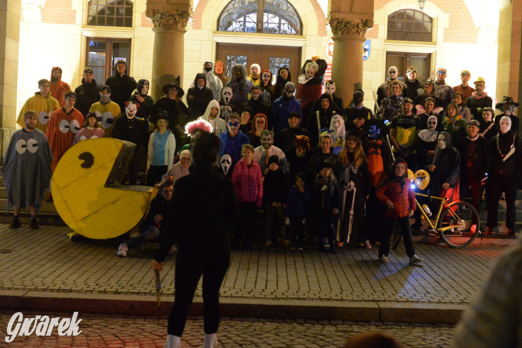 Tarnowskie Góry. Halloweenowa ustawka biegowa