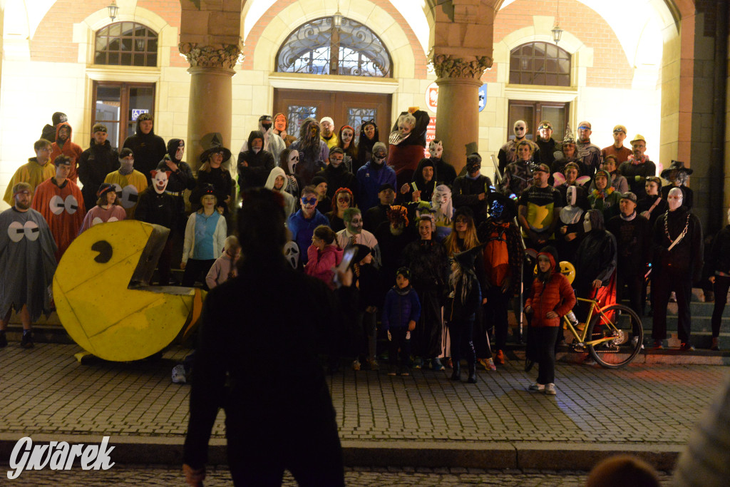 Tarnowskie Góry. Halloweenowa ustawka biegowa