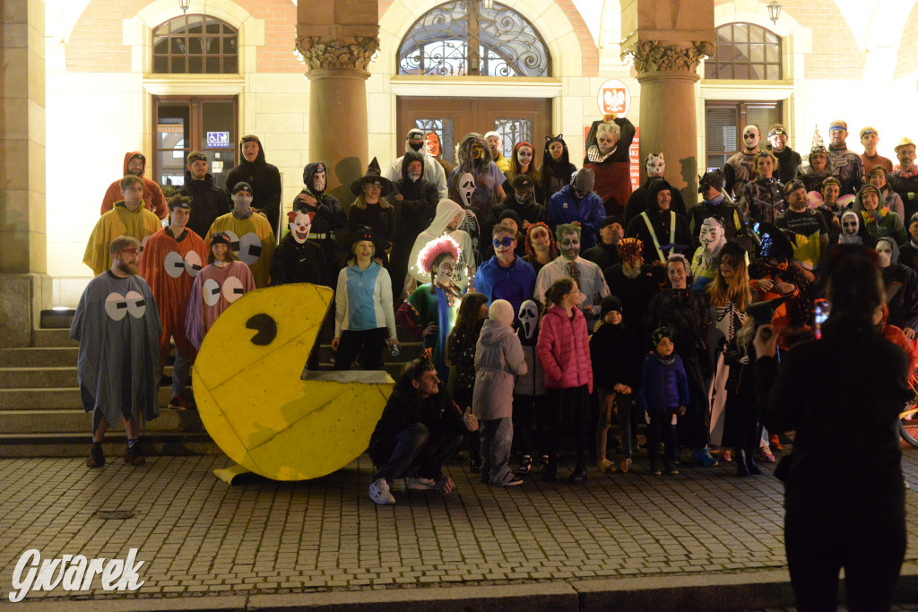 Tarnowskie Góry. Halloweenowa ustawka biegowa