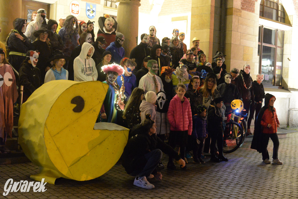 Tarnowskie Góry. Halloweenowa ustawka biegowa